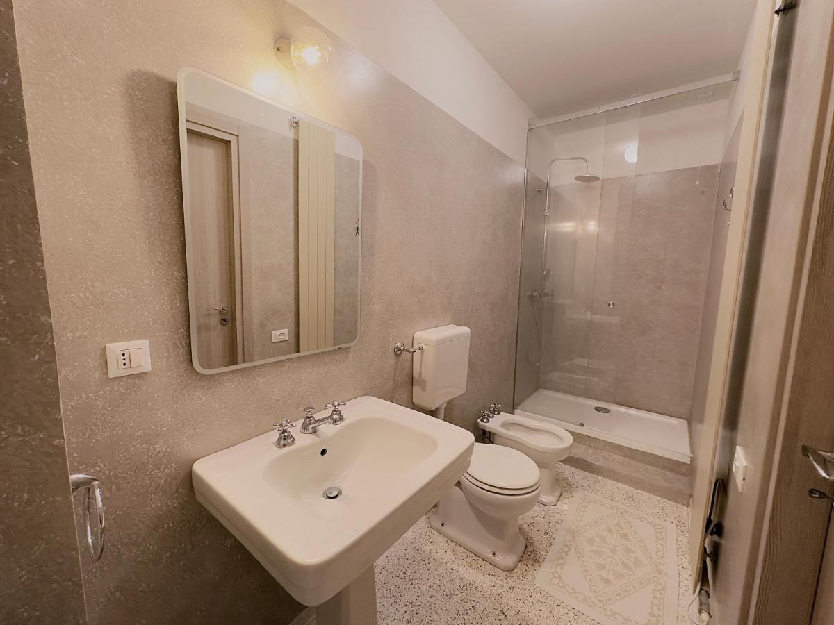 Minimal Apartment Navigli Milán Exteriér fotografie